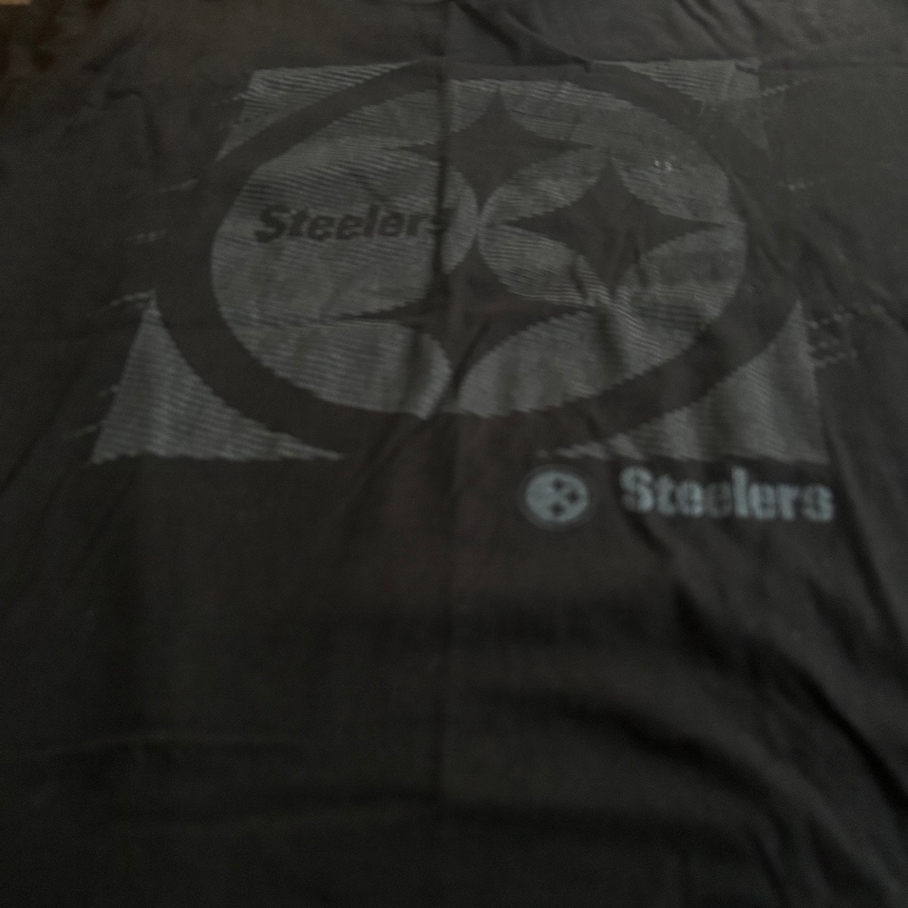 Men’s XL Pittsburgh Steelers Shirt